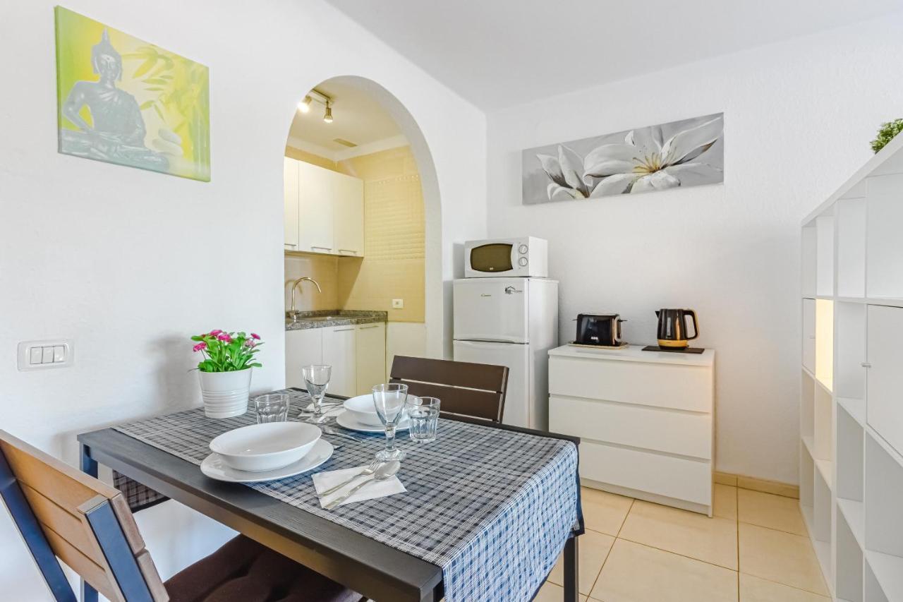 Fantastic Large Studio In Front Of Beach Heated Pool Wifi Arona  Bagian luar foto